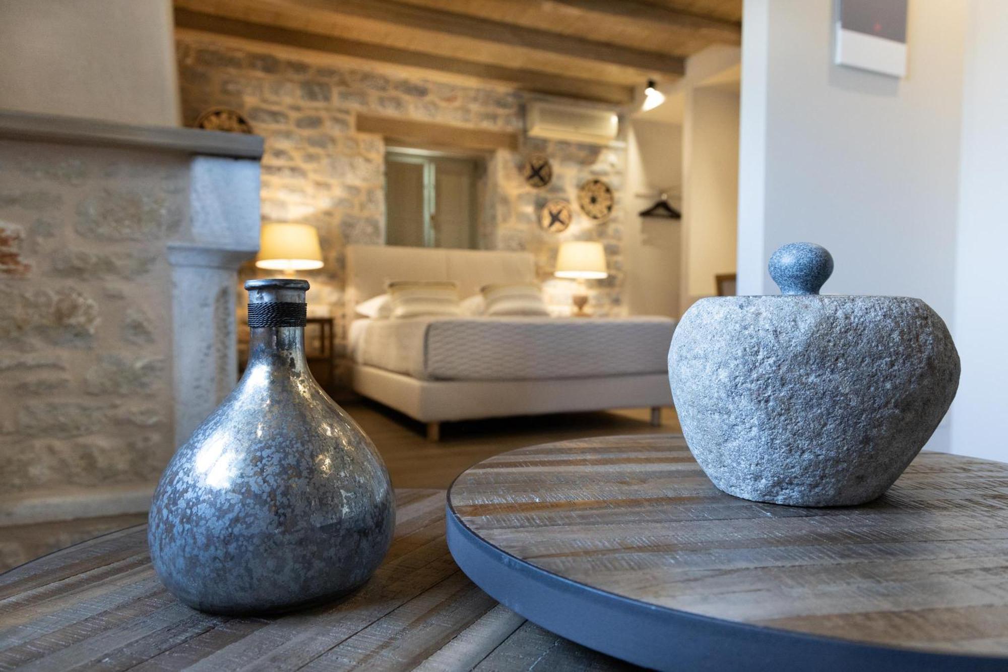 Akrolithi Guesthouse Karavostásion Eksteriør billede