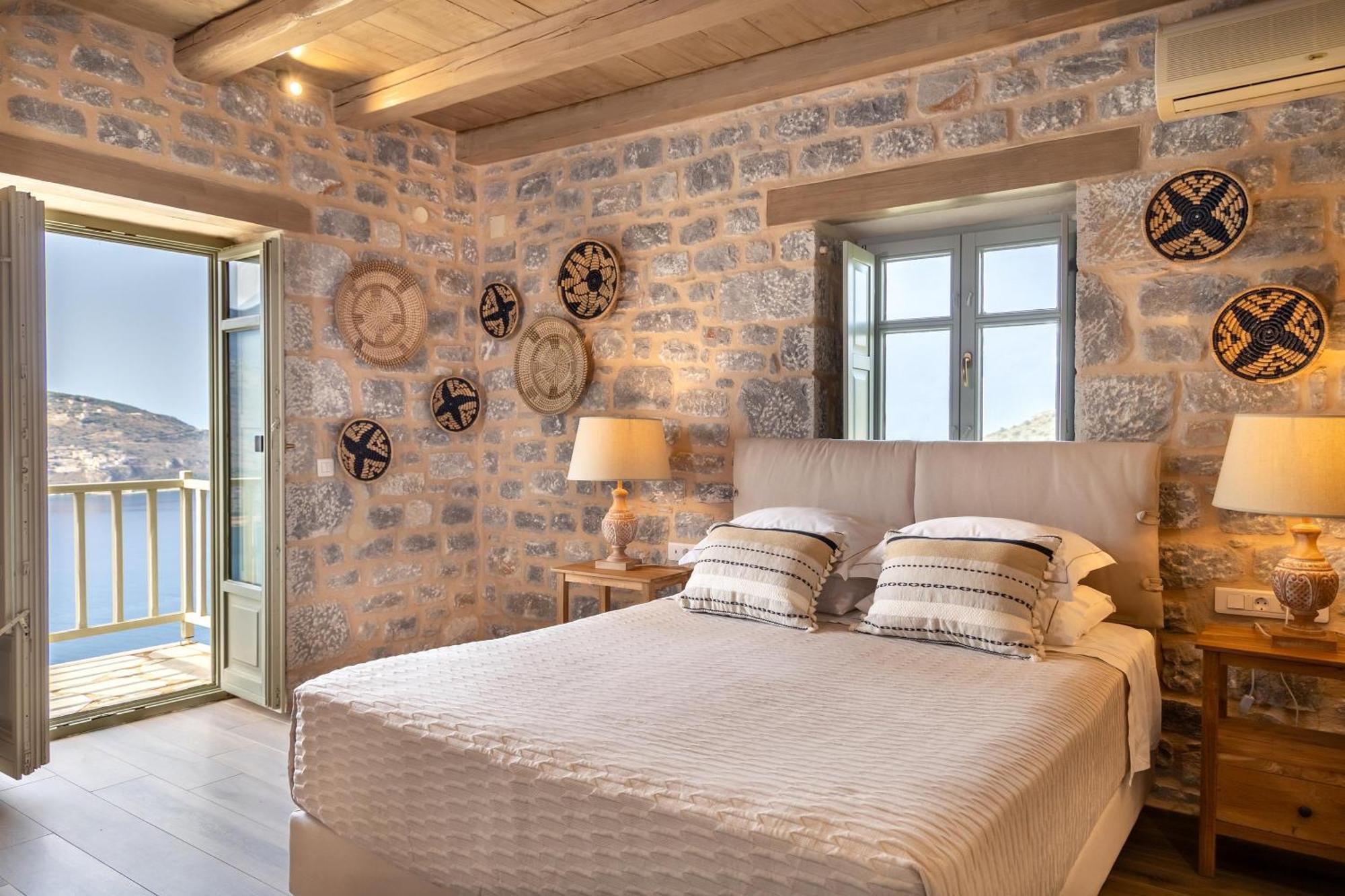 Akrolithi Guesthouse Karavostásion Eksteriør billede